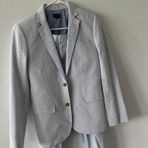 J Crew Crewcuts Boys Blue and White Seersucker Suit Size 14 in great condition